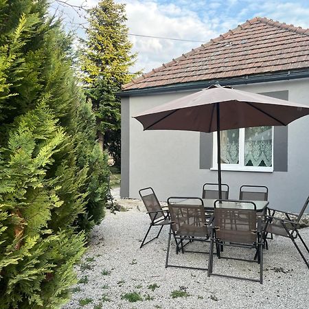 Dom Alex Pri Kupalisku Thermalpark Dunajska Streda Luaran gambar